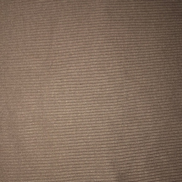 Pink Rose Cropped sweater - Picture 5 of 5